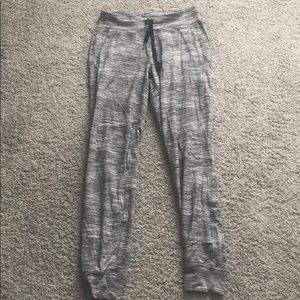 Lululemon joggers